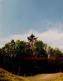 BIG AIR STYLE; BMX-Track Bispingen, 1992